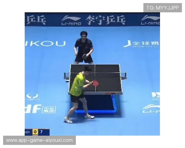 王楚钦正手攻势凌厉夺分，海口亚洲杯首场三局完封冯翊新胜